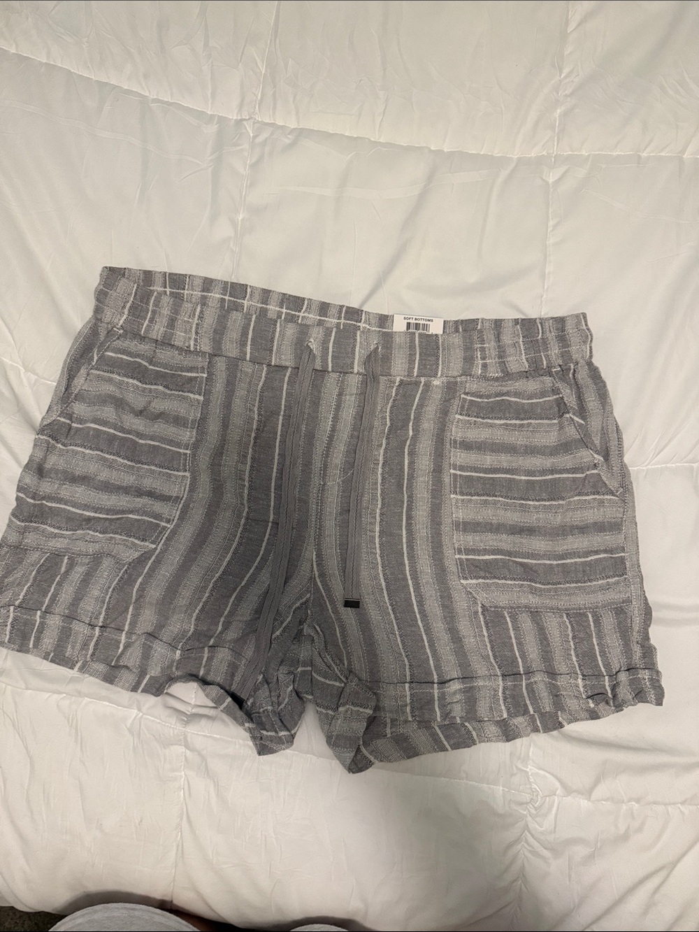 Style & Co mid rise Striped Gray Women’s Casual Shorts